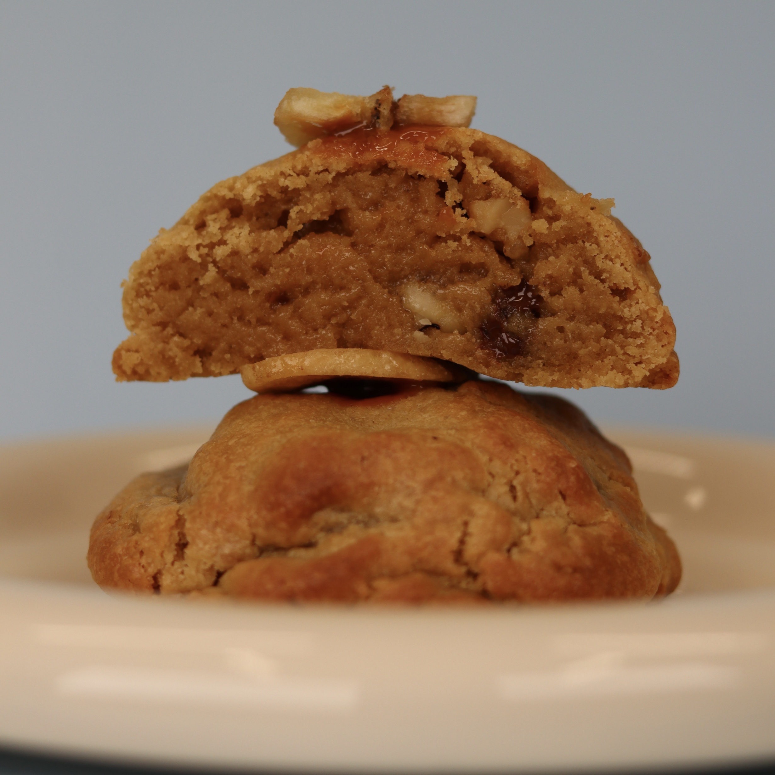 Banana walnut crunch cookie 