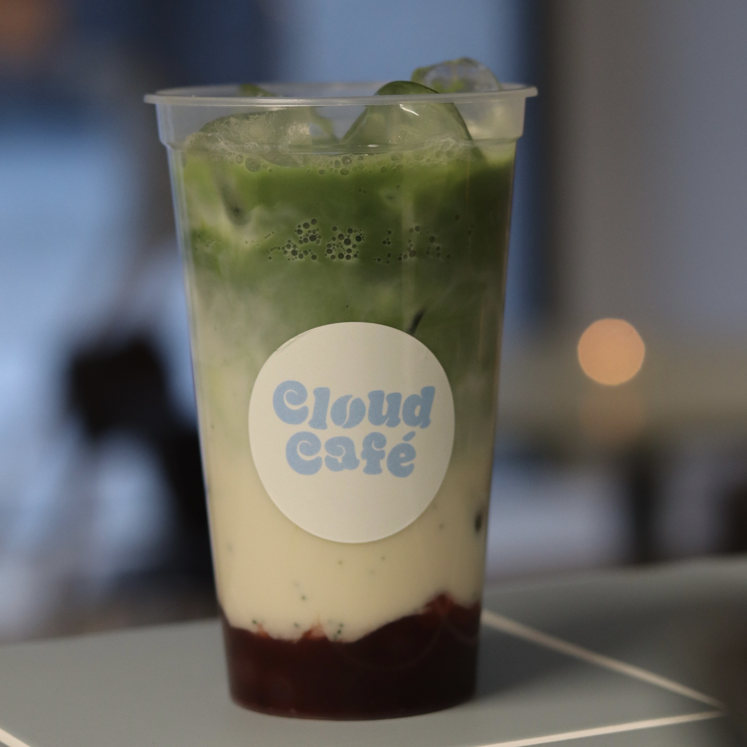 Matcha med popping boba 